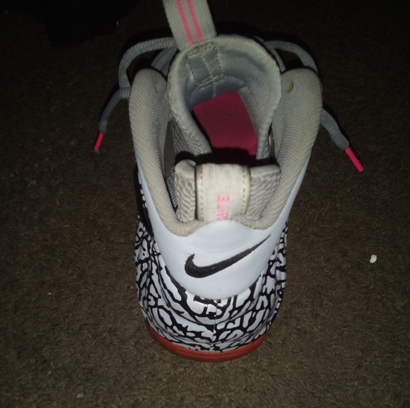 Nike elephant print Foamposite - Picture 3 of 4